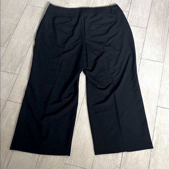 Lane Bryant Classic Black Wide-Leg Dress Pants with Elastic Waist Work Trousers - Picture 2 of 8